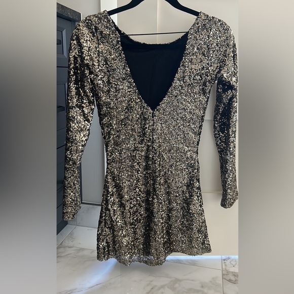 Mini party dress- - Picture 3 of 5